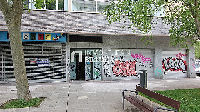 LOCAL COMERCIAL EN CALLE PARAGUAY