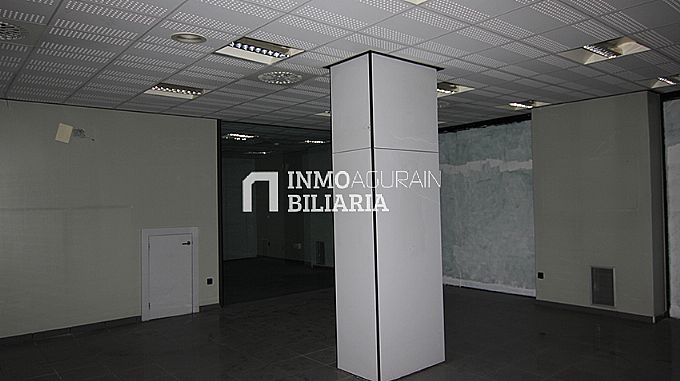 LOCAL COMERCIAL EN CALLE PARAGUAY