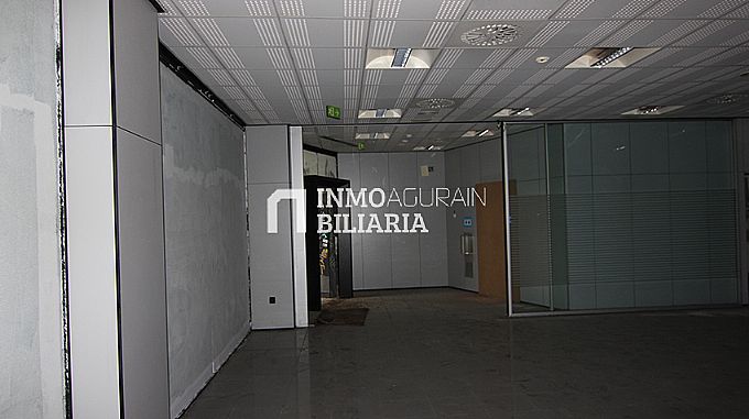 LOCAL COMERCIAL EN CALLE PARAGUAY