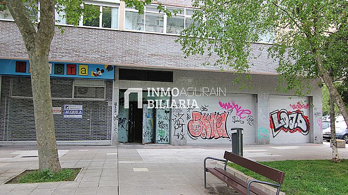 LOCAL COMERCIAL EN CALLE PARAGUAY