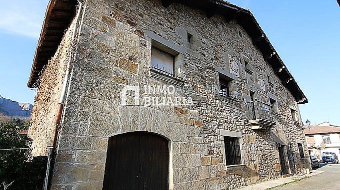 Venta de casa en Ziordia