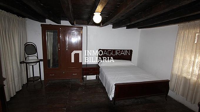 Venta de casa en Urabain