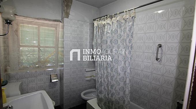 Venta de casa en Larraona