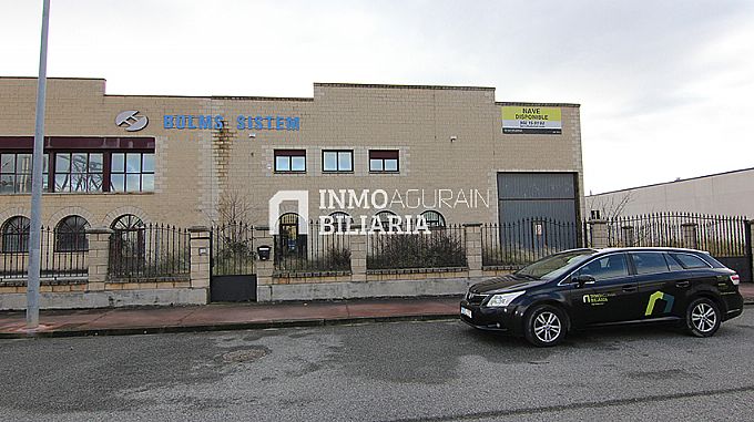 Venta de nave industrial en Oyon