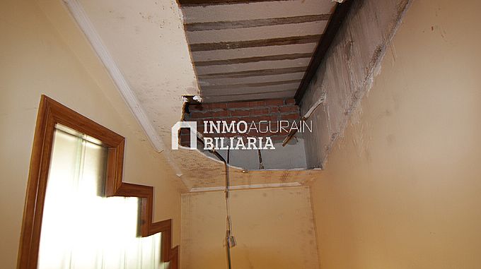 Venta de nave industrial en Oyon