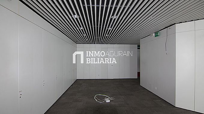 Venta de local comercial en Vitoria-Gasteiz