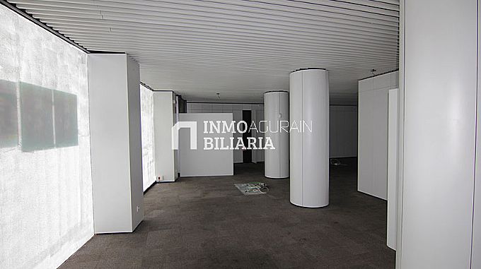 Venta de local comercial en Vitoria-Gasteiz