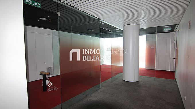Venta de local comercial en Vitoria-Gasteiz