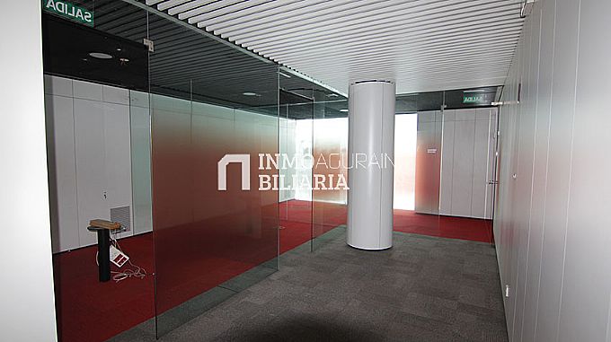 Venta de local comercial en Vitoria-Gasteiz