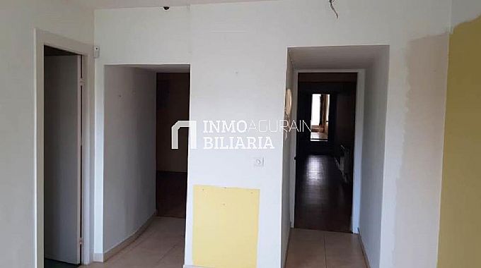 PISO EN KAMPEZO