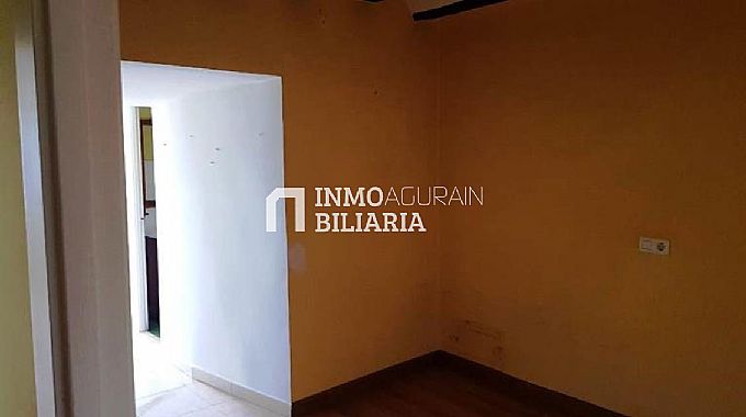 PISO EN KAMPEZO