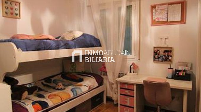 DUPLEX EN AGURAIN