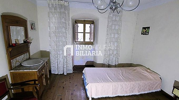 Venta de casa en Ziordia