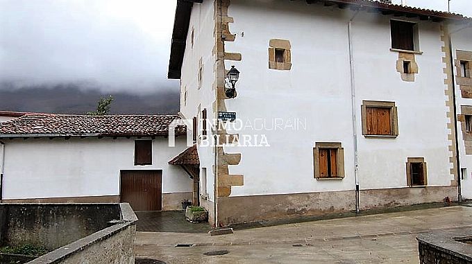 Venta de casa en Ziordia