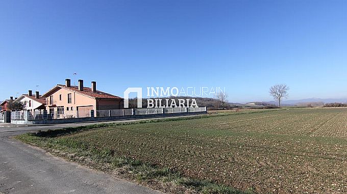 TERRENO EN LANGARIKA