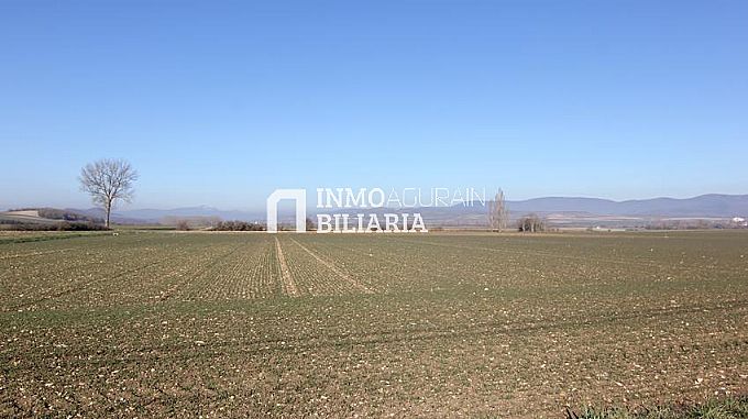 TERRENO EN LANGARIKA