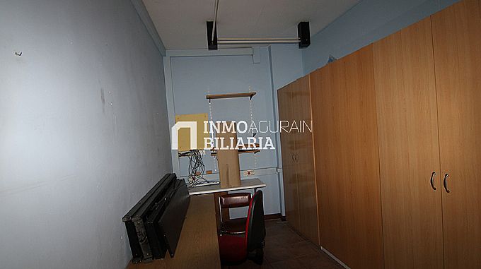 Venta de local comercial en Vitoria-Gasteiz
