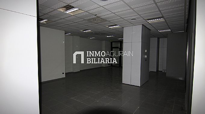 Venta de local comercial en Vitoria-Gasteiz