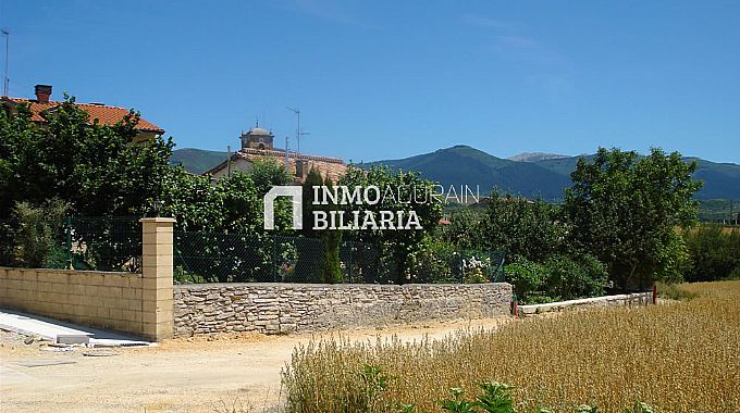 Venta de parcela urbana en Narvaja