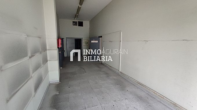 Venta de local comercial en Vitoria-Gasteiz