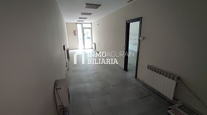 Venta de local comercial en Vitoria-Gasteiz