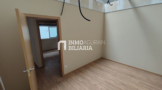 Venta de nave industrial en Vitoria-Gasteiz