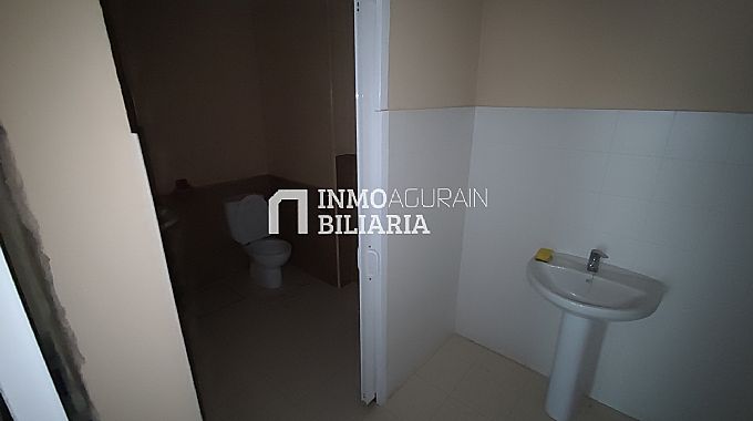 Venta de nave industrial en Vitoria-Gasteiz