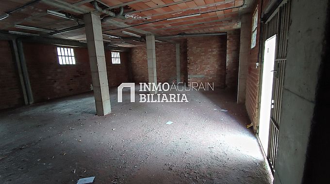 Venta de local comercial en Vitoria-Gasteiz