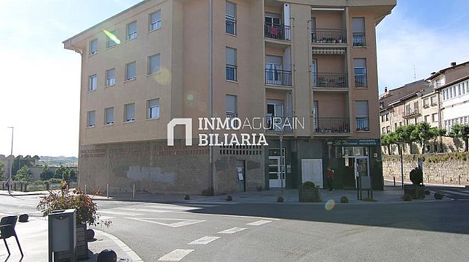 Venta de local comercial en Salvatierra-Agurain