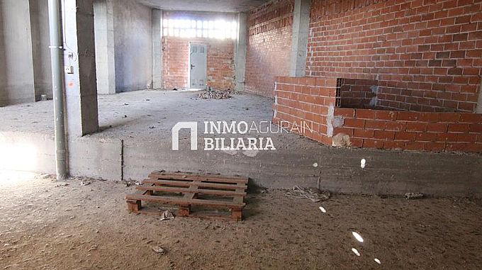 Venta de local comercial en Salvatierra-Agurain