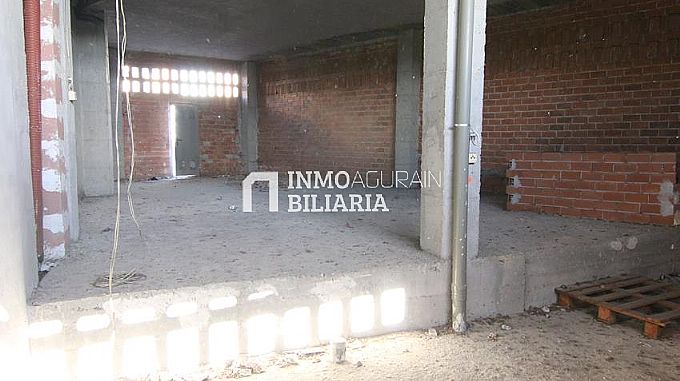 Venta de local comercial en Salvatierra-Agurain