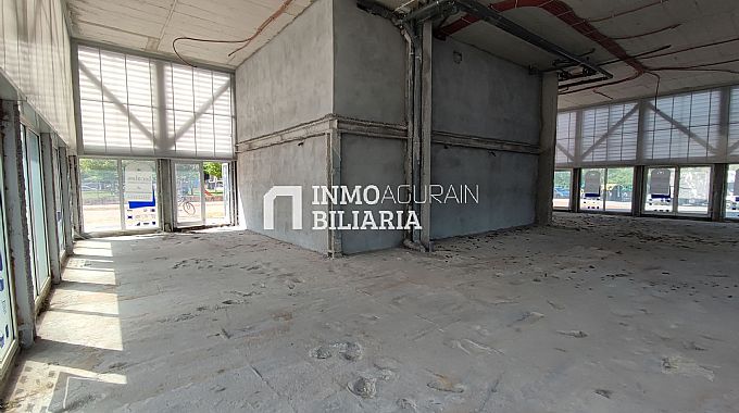 Venta de local comercial en Vitoria-Gasteiz