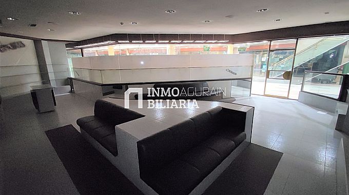 Venta de local comercial en Vitoria-Gasteiz