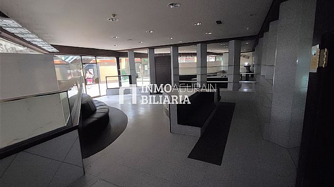 Venta de local comercial en Vitoria-Gasteiz
