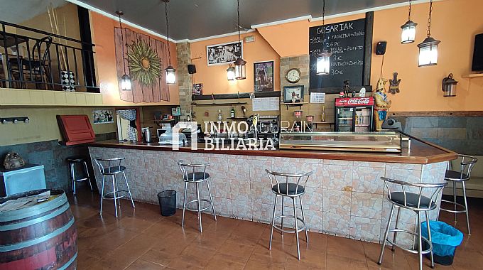 Venta de local comercial en Vitoria-Gasteiz