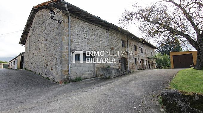 Venta de casa en Zalduondo