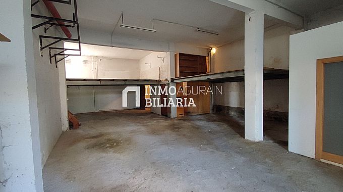 Venta de local comercial en Vitoria-Gasteiz