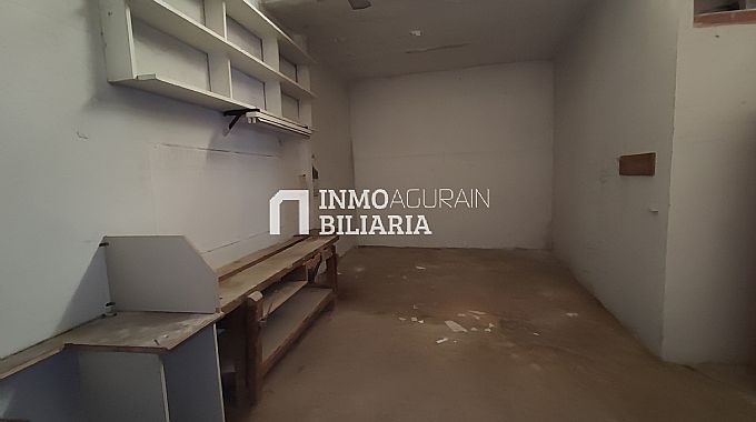 Venta de local comercial en Vitoria-Gasteiz