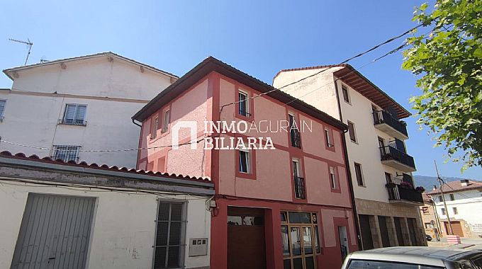 PISO EN OLAZTI