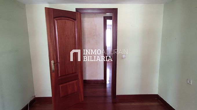 PISO EN OLAZTI