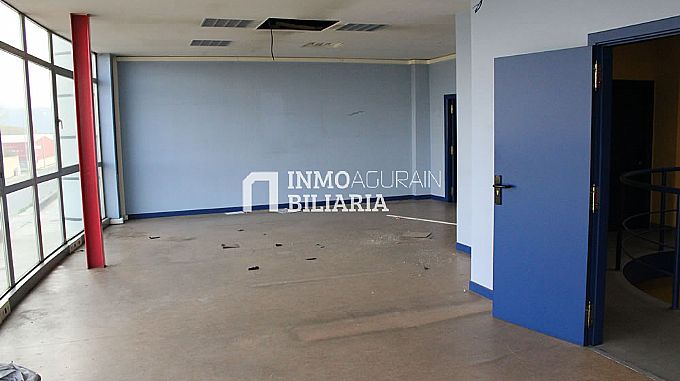 Venta de local comercial en Salvatierra-Agurain