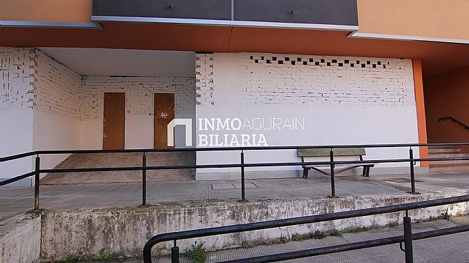 Venta de local comercial en Salvatierra-Agurain