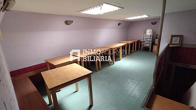 Venta de local comercial en Vitoria-Gasteiz