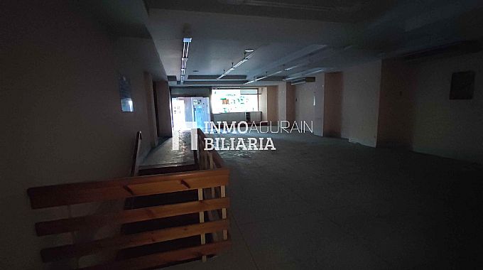Venta de local comercial en Vitoria-Gasteiz