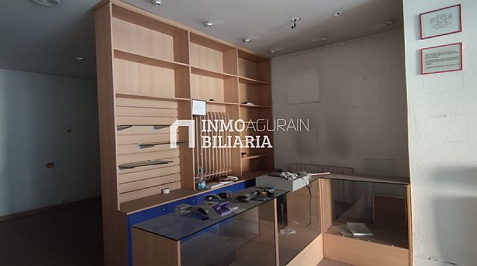Venta de local comercial en Berriozar