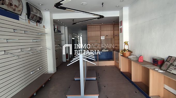 Venta de local comercial en Berriozar