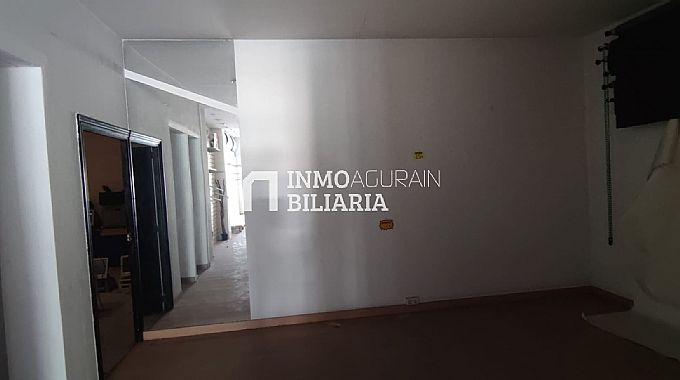 Venta de local comercial en Berriozar