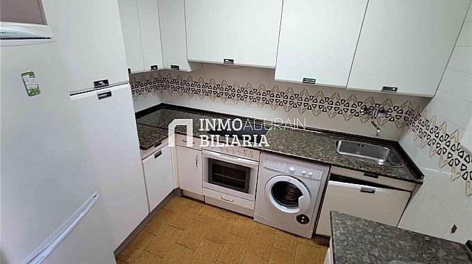 Venta de piso en C/ Jacinto Benavente (Vitoria-Gasteiz)