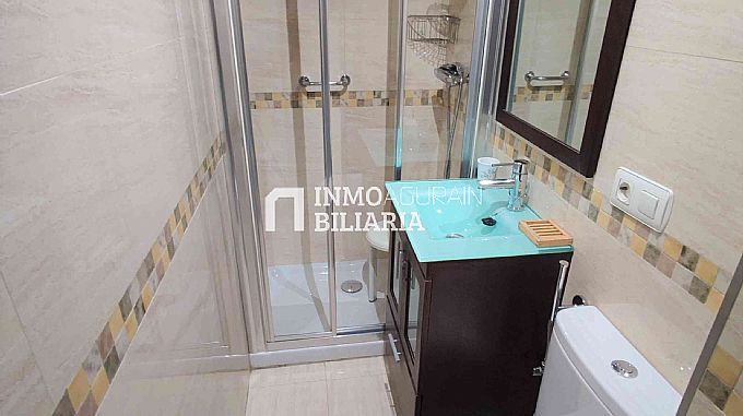 Venta de piso en C/ Jacinto Benavente (Vitoria-Gasteiz)