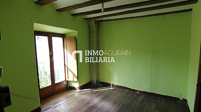 CASA EN OSMA